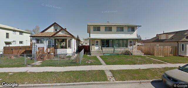 Photo of 585 Windsor Avenue in Winnipeg, Manitoba