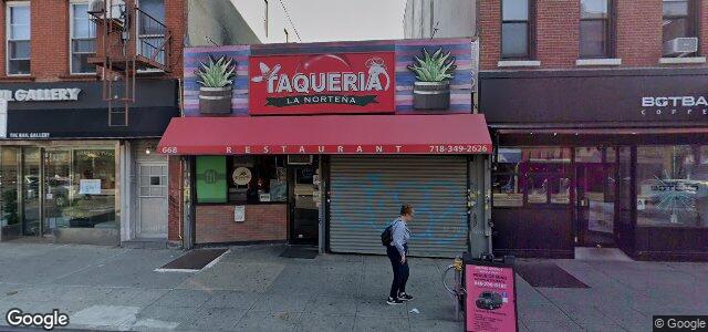 668 Manhattan Avenue（加拿大曼尼托巴省温尼伯市）房屋照片