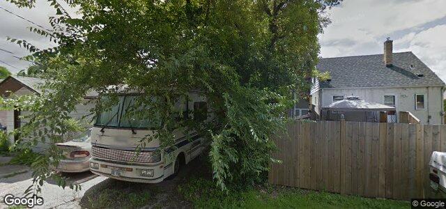 735 Union Avenue E（加拿大曼尼托巴省温尼伯市）房屋照片