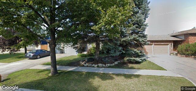 107 Ambassador Row（加拿大曼尼托巴省温尼伯市）房屋照片