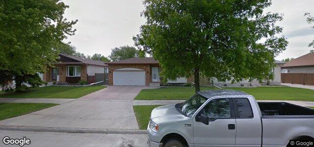 11 Blackthorne Bay（加拿大曼尼托巴省温尼伯市）房屋照片