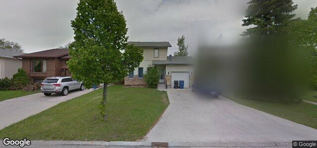 Photo of 110 Yanofsky Way in Winnipeg, Manitoba