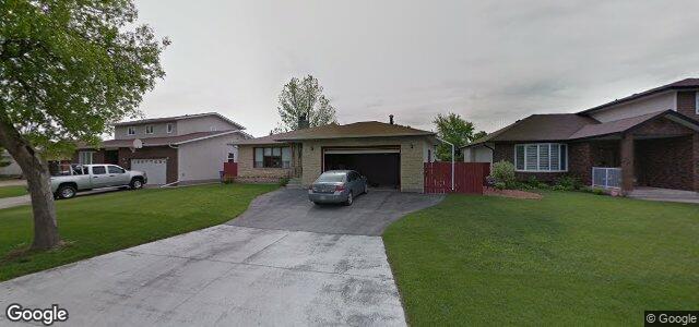 1135 Diplomat Drive（加拿大曼尼托巴省温尼伯市）房屋照片