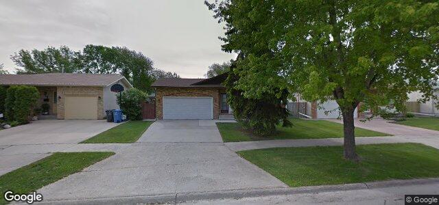 15 Blackthorne Bay（加拿大曼尼托巴省温尼伯市）房屋照片