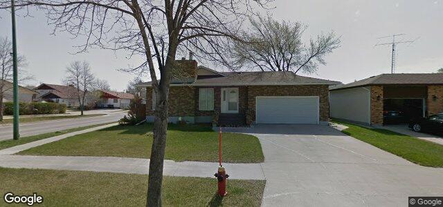 2 Amanda Crescent（加拿大曼尼托巴省温尼伯市）房屋照片