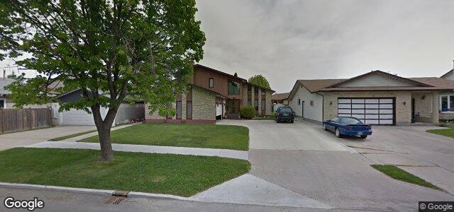 229 Ambassador Row（加拿大曼尼托巴省温尼伯市）房屋照片