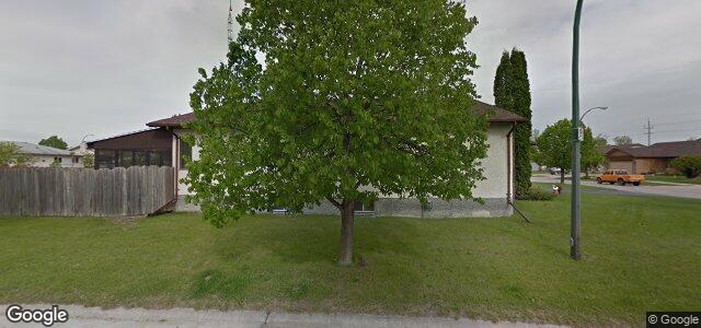 30 Nurgitz Bay（加拿大曼尼托巴省温尼伯市）房屋照片