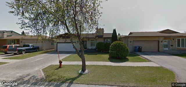 34 Amanda Crescent（加拿大曼尼托巴省温尼伯市）房屋照片