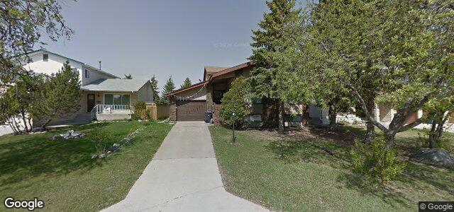 35 Amanda Crescent（加拿大曼尼托巴省温尼伯市）房屋照片