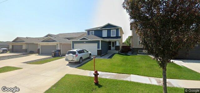 Photo of 512 Templeton Avenue in Winnipeg, Manitoba