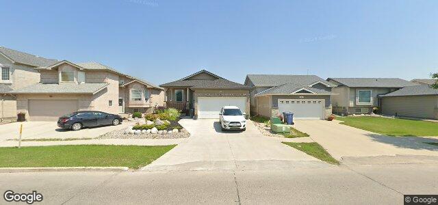 527 Templeton Avenue（加拿大曼尼托巴省温尼伯市）房屋照片