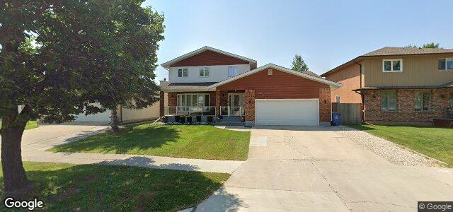 558 Templeton Avenue（加拿大曼尼托巴省温尼伯市）房屋照片