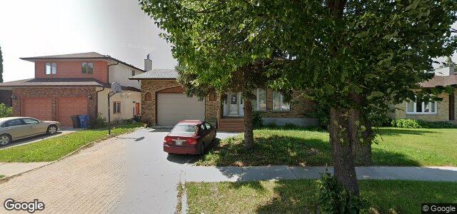 Larawan ng 614 Templeton Avenue sa Winnipeg, Manitoba