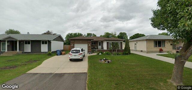 Larawan ng 10 Malden Close sa Winnipeg, Manitoba
