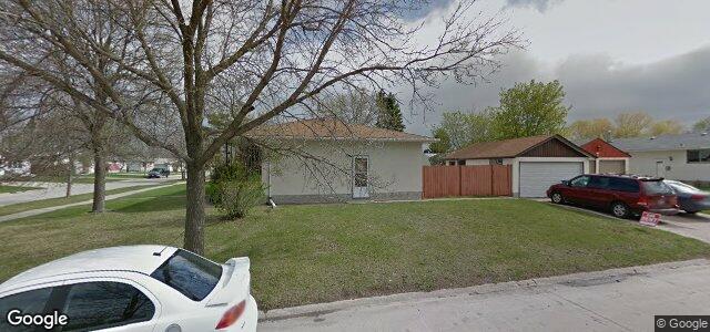 106 Madrigal Close（加拿大曼尼托巴省温尼伯市）房屋照片