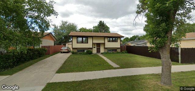 Larawan ng 107 Maynard Close sa Winnipeg, Manitoba