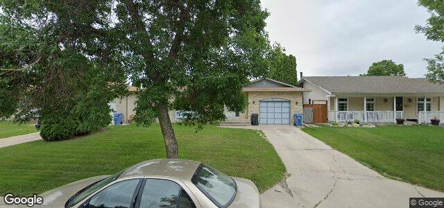 11 Sardelle Crescent（加拿大曼尼托巴省温尼伯市）房屋照片