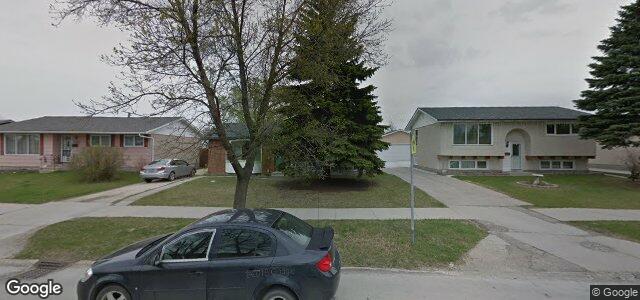 122 Councillor Bay（加拿大曼尼托巴省溫尼伯市）房屋照片