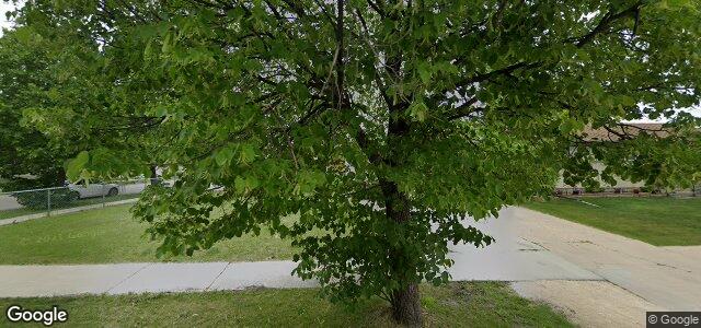 137 Massena Crescent（加拿大曼尼托巴省温尼伯市）房屋照片