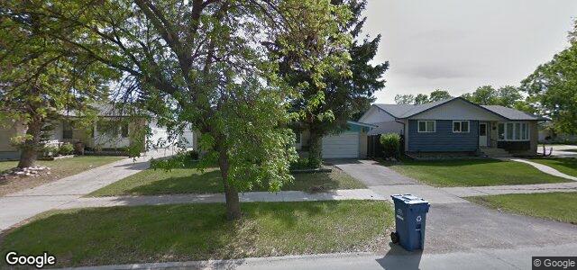 Larawan ng 146 Hiddleston Crescent sa Winnipeg, Manitoba