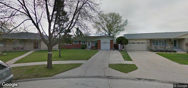 18 Abraham Bay（加拿大曼尼托巴省温尼伯市）房屋照片