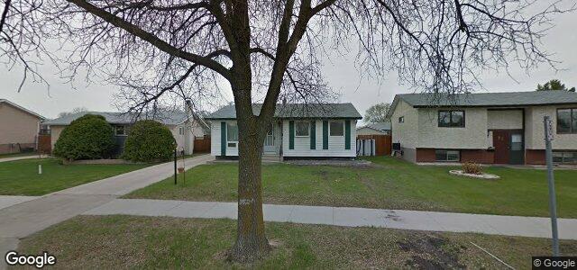 Photo of 18 James Carleton Drive in Winnipeg, Manitoba