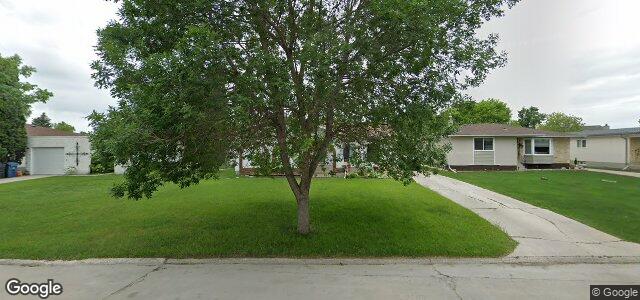 18 Majorca Place（加拿大曼尼托巴省温尼伯市）房屋照片