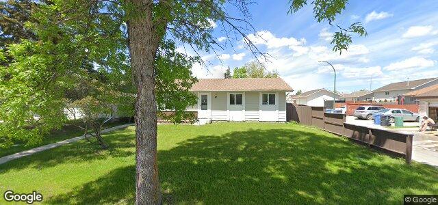 182 James Carleton Drive（加拿大曼尼托巴省温尼伯市）房屋照片