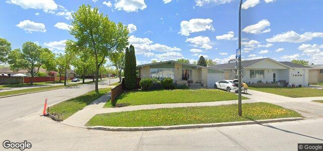 2 Doubleday Drive（加拿大曼尼托巴省温尼伯市）房屋照片