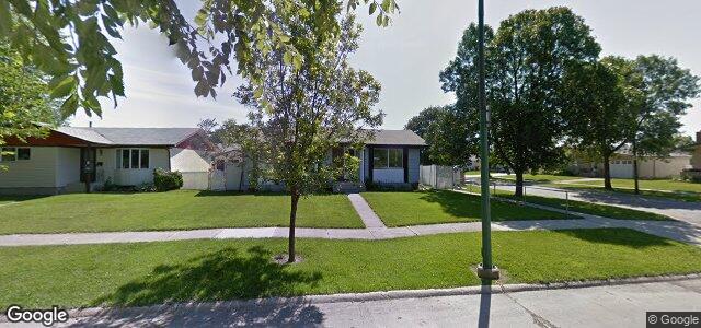 2 Kushner Crescent（加拿大曼尼托巴省温尼伯市）房屋照片