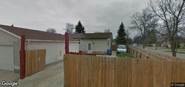 2 Mankato Crescent（加拿大曼尼托巴省温尼伯市）房屋照片