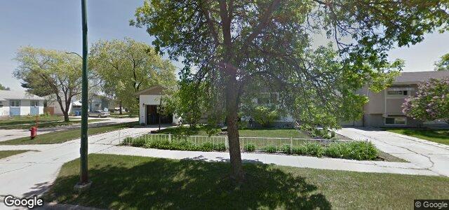 2 Martell Crescent（加拿大曼尼托巴省温尼伯市）房屋照片