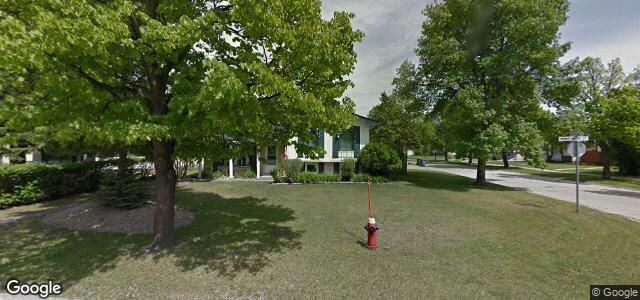 21 Prince Philip Crescent（加拿大曼尼托巴省温尼伯市）房屋照片