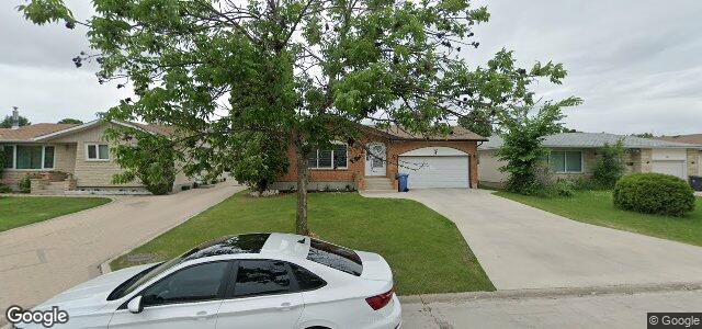 22 Pickley Crescent（加拿大曼尼托巴省温尼伯市）房屋照片