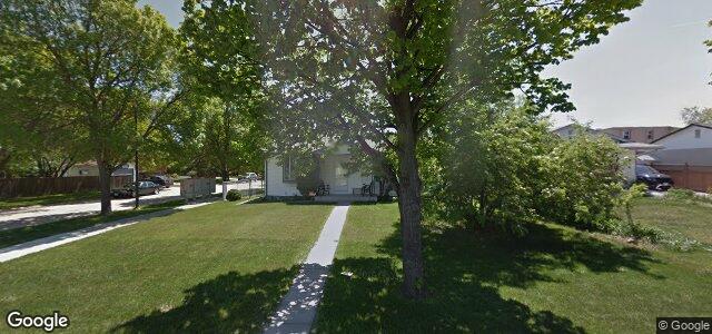 30 Maevista Place（加拿大曼尼托巴省温尼伯市）房屋照片