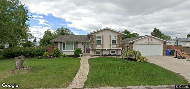 34 Manorview Close（加拿大曼尼托巴省温尼伯市）房屋照片