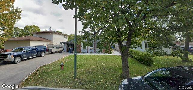 Photo of 43 Ashmore Drive in Winnipeg, Manitoba