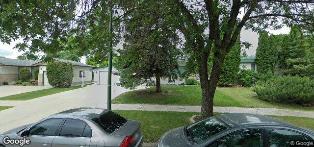 51 Martindale Place（加拿大曼尼托巴省温尼伯市）房屋照片