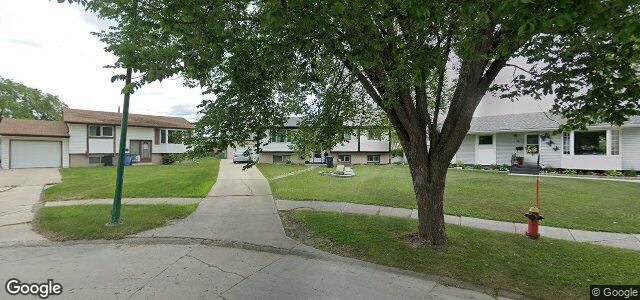 51 Maynard Close（加拿大曼尼托巴省温尼伯市）房屋照片