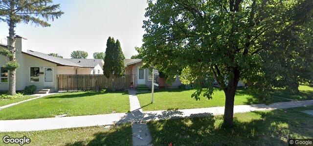Larawan ng 521 Mandalay Drive sa Winnipeg, Manitoba