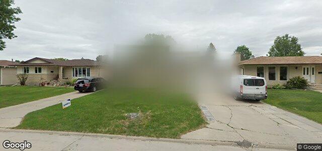Photo of 62 Pickley Crescent in Winnipeg, Manitoba