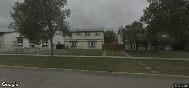 Larawan ng 697 Sheppard Street sa Winnipeg, Manitoba
