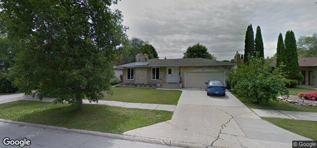 7 Maddin Crescent（加拿大曼尼托巴省温尼伯市）房屋照片