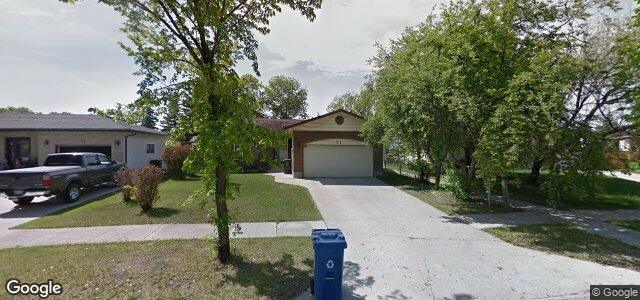 Photo of 71 Idlewild Bay in Winnipeg, Manitoba