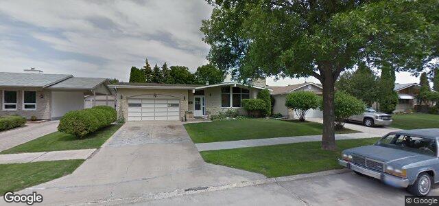 Larawan ng 79 Maddin Crescent sa Winnipeg, Manitoba