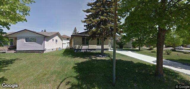 82 Rozmus Bay（加拿大曼尼托巴省温尼伯市）房屋照片