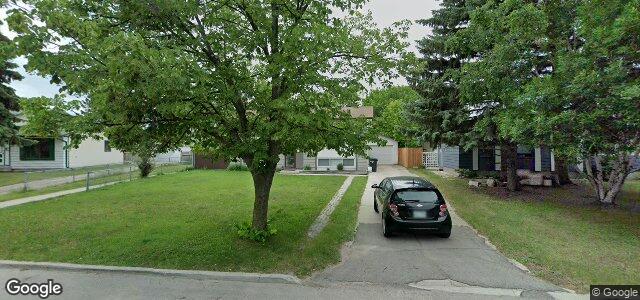 98 Madera Crescent（加拿大曼尼托巴省温尼伯市）房屋照片