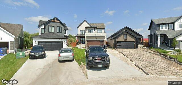 Photo of 103 Big Bluestem Road in Winnipeg, Manitoba