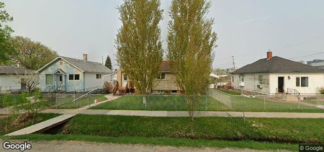 111 Mcfadden Avenue（加拿大曼尼托巴省温尼伯市）房屋照片