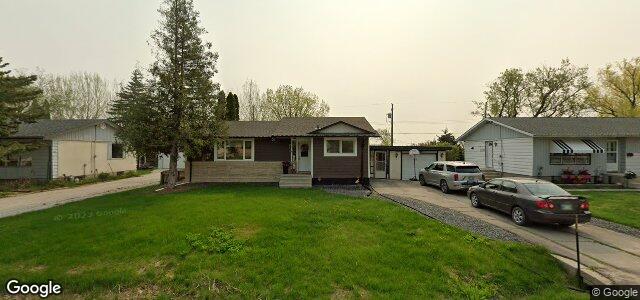 216 Mcfadden Avenue（加拿大曼尼托巴省温尼伯市）房屋照片